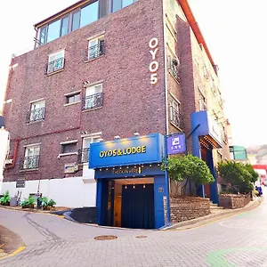 Oyo Myeongdong 5 Albergue