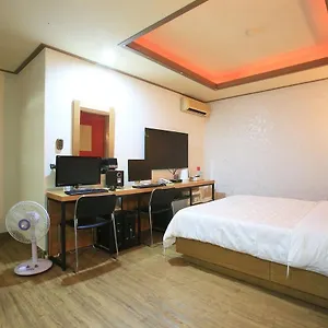 Motel K2, Seúl